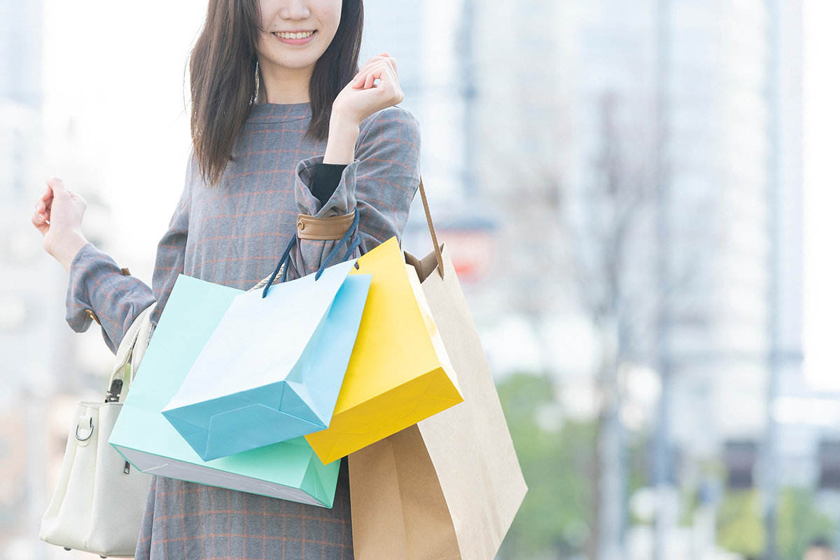 売れるパッケージの裏側 “選ばれる”紙袋・箱の共通点